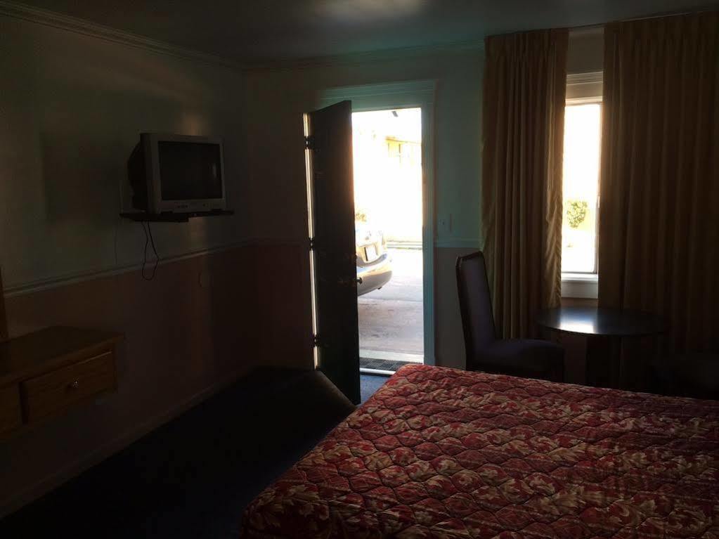 Hamlet Motel Newman Buitenkant foto